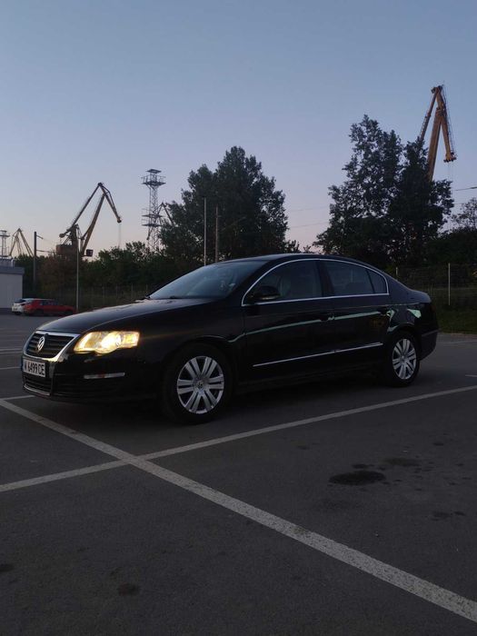 Passat b6 , Черен седан