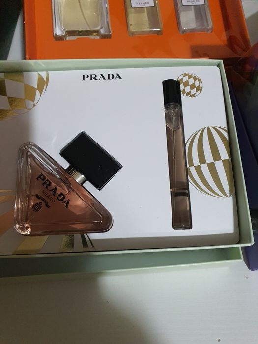 Set Dama și barbati