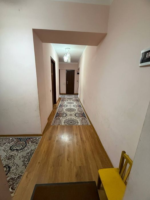 МЕТРО 3-бекат 1 км Сергели 8-худуд 3 хона 3-Этаж  74 Квадрат