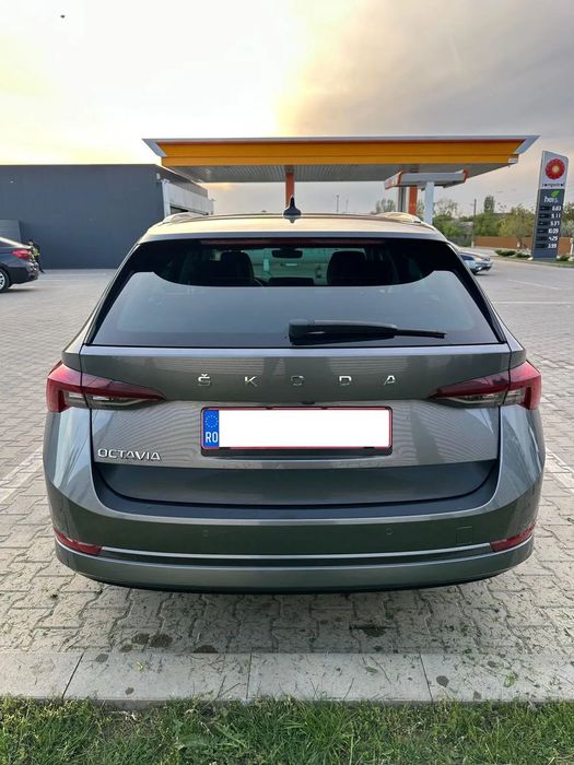 SKODA Octavia 2022 — imagine 4