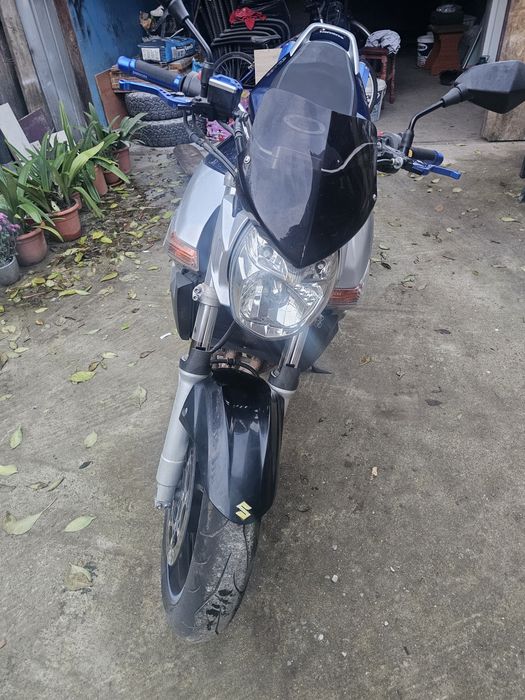 De vanzare Suzuki GSR600