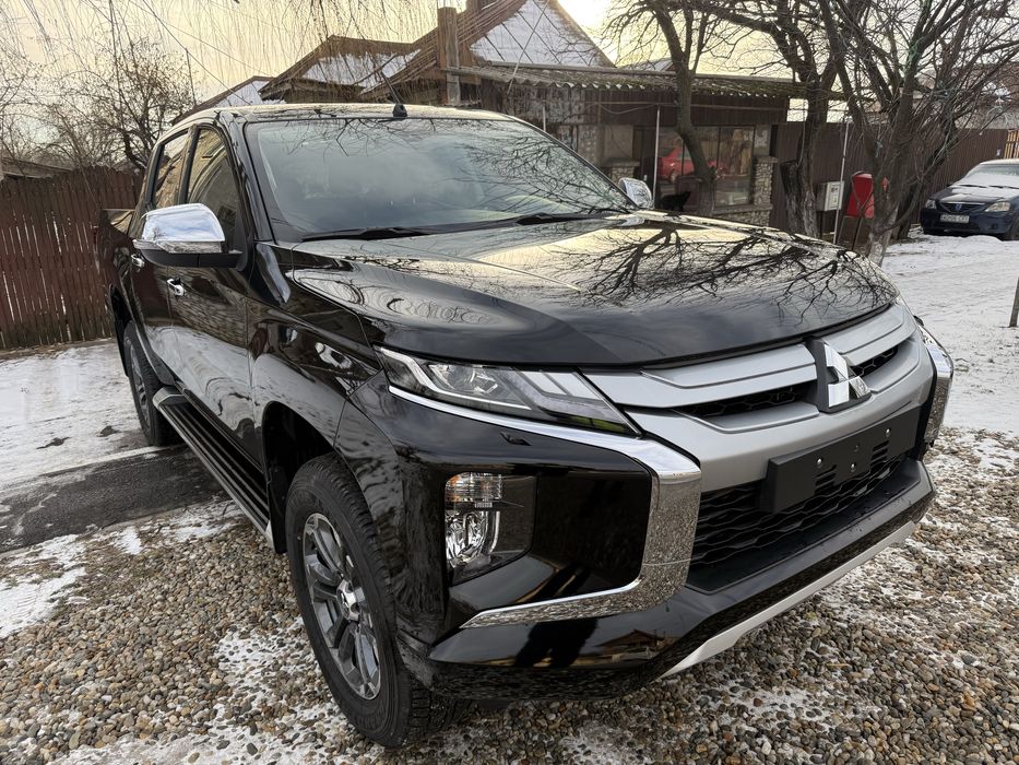 Mitsubisbi L200 automata ,blocant spatee Piele