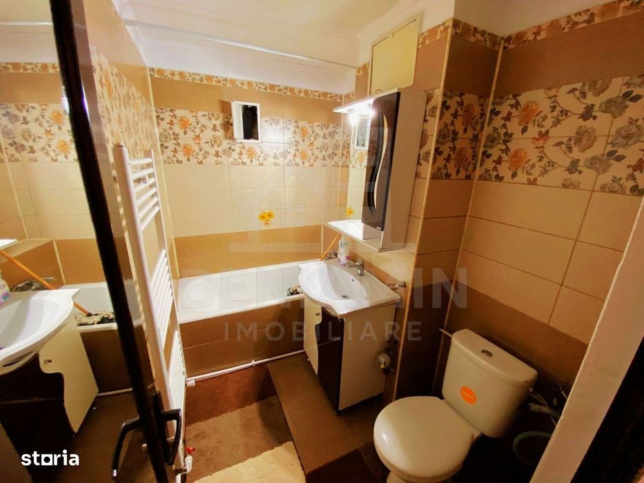 Apartament 2 camere parter cu centrala Rovine Pizza Ibiza 57mp