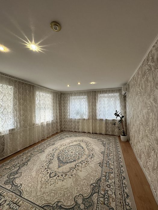 Частный дом район Галактика