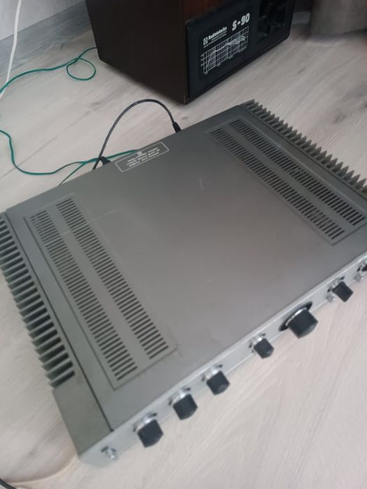 Продам усилитель кумир 001