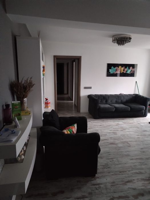 Apartament 4 camere Centrul vechi