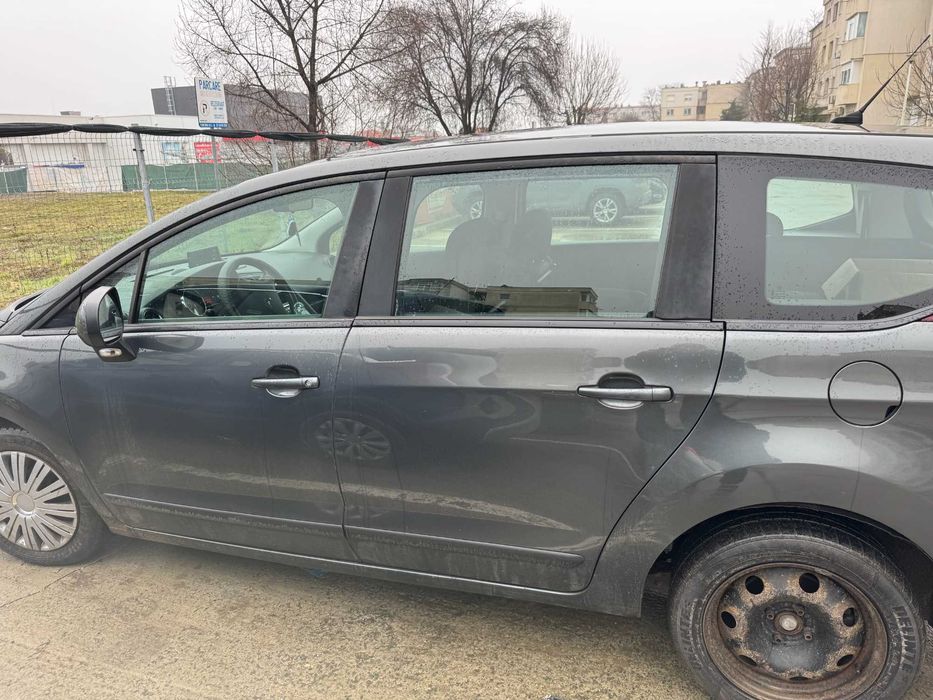 Peugeot 5008 1.6HDI 2013/Navi 7 LOCURI