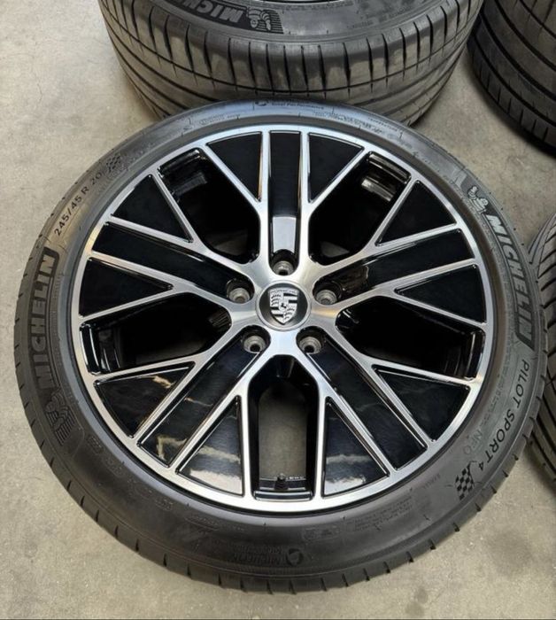 Порше тайкан 20 цола / Porsche Taycan