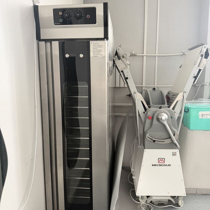 Расстроенный шкаф 15 уровней