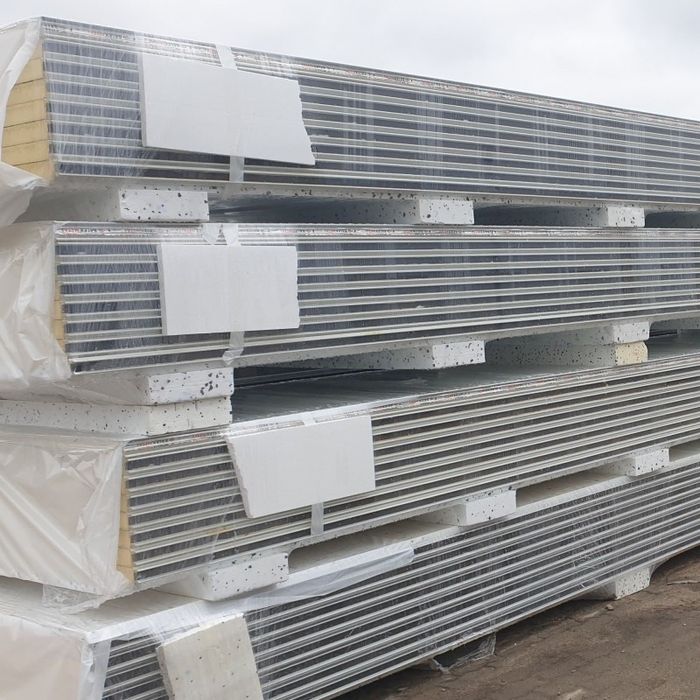 Panou sandwich perete /acoperis