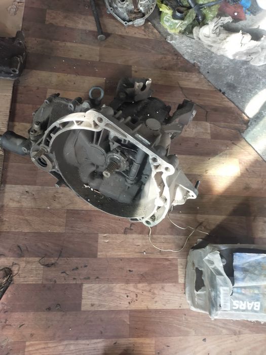 Продам Кпп Ваз переднеприводный.