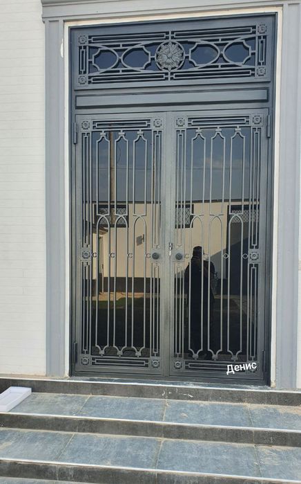 Ворота двухсторонние решетки на окна навес козырек двери беседки ковка
