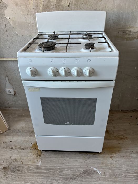 Продам газовую плиту