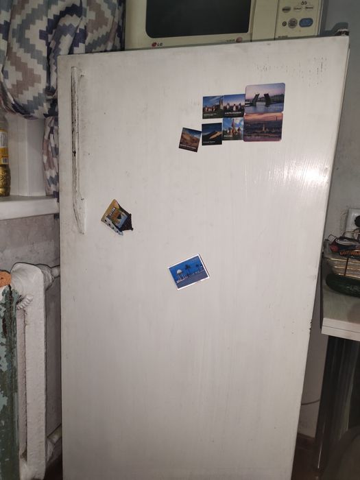 Продаётся холодильник в хорошем рабочем состоянии.