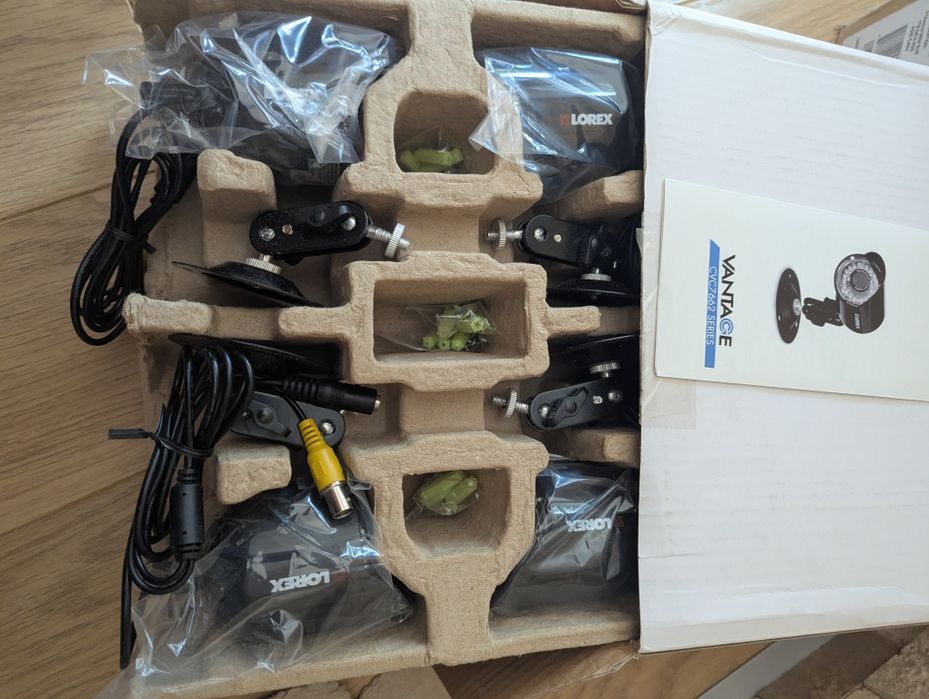 Sistem de securitate camere video  cu DVR