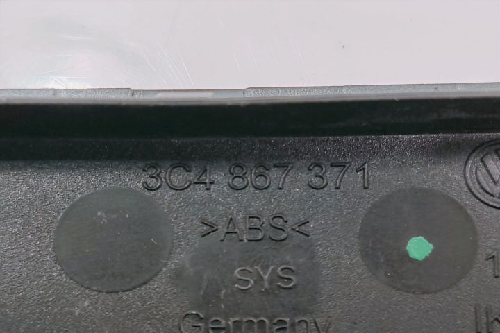 Ornament maner stanga spate 3C4867371 Volkswagen VW Passat B6