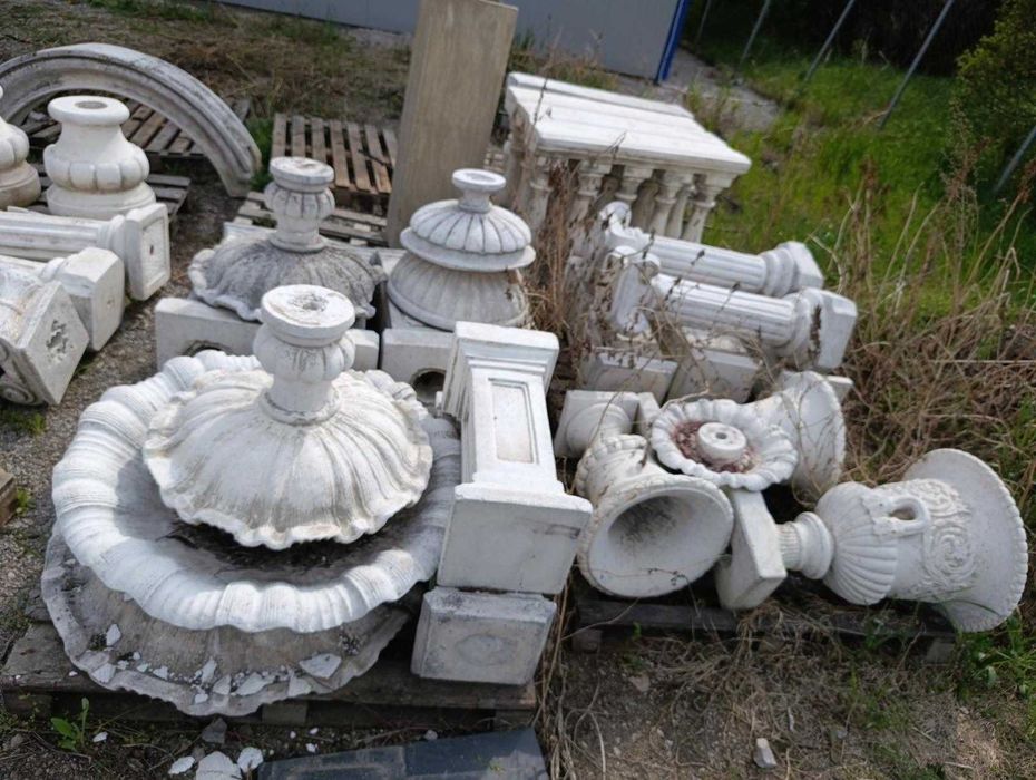 Градински Сет, произход Италия, материал цимент