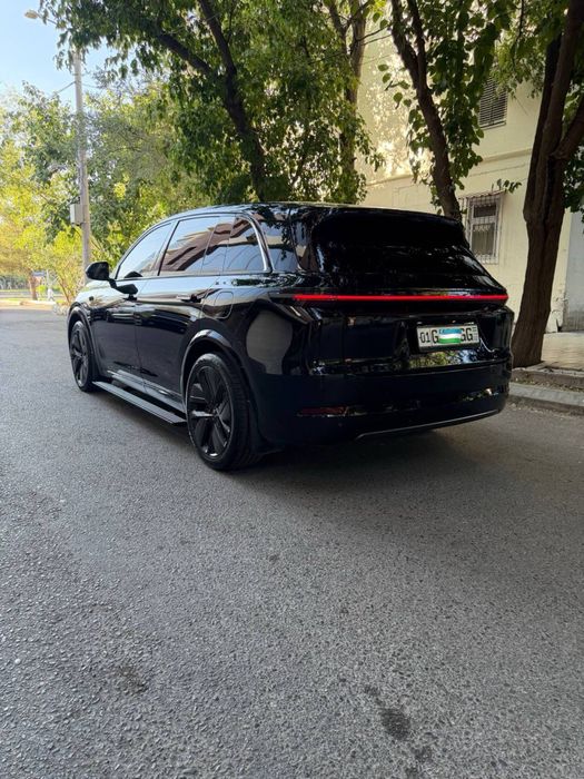 Lixiang L7 Ultra. 2024