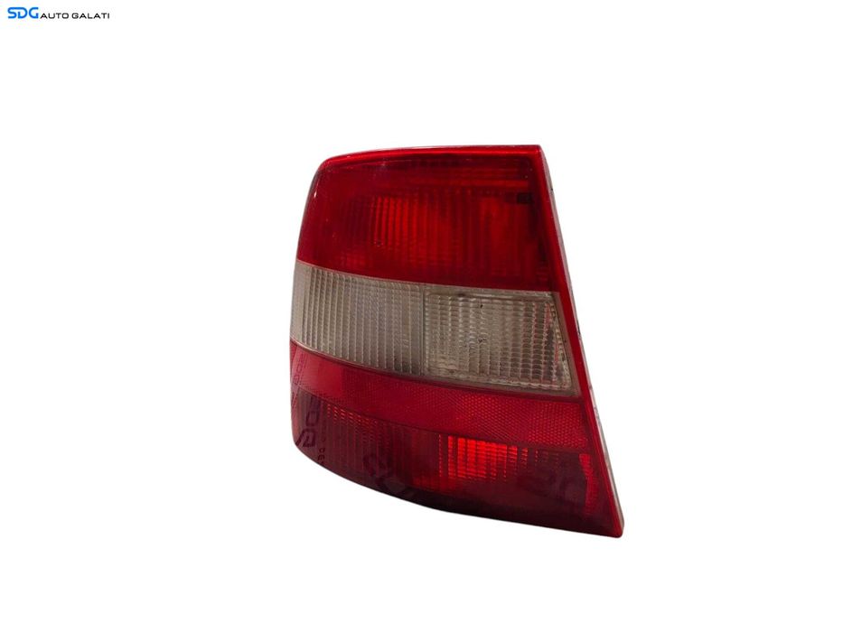 Stop Lampa Tripla Stanga Opel Vectra B Sedan Berlina Limuzina 1995 - 2002 Cod 90568047 [L5284]