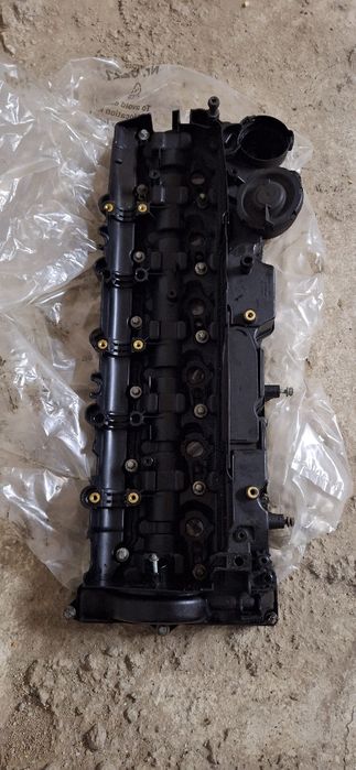 Капак клапани N57. X5 E70