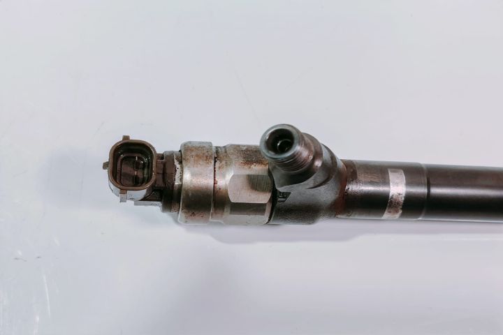 Injector  Denso AC / 2.2 / 2.4 tdci 6C1Q9K546AC / 04K20846 Fiat Ducat