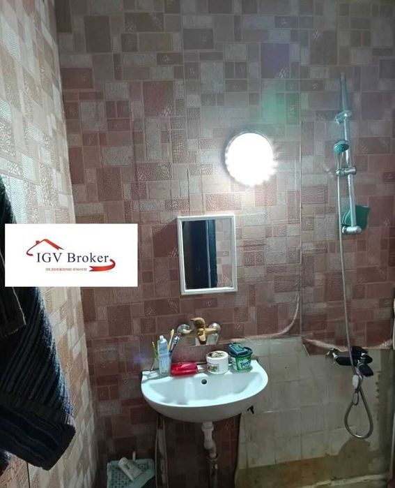 Двустаен апартамент в кв Свобода