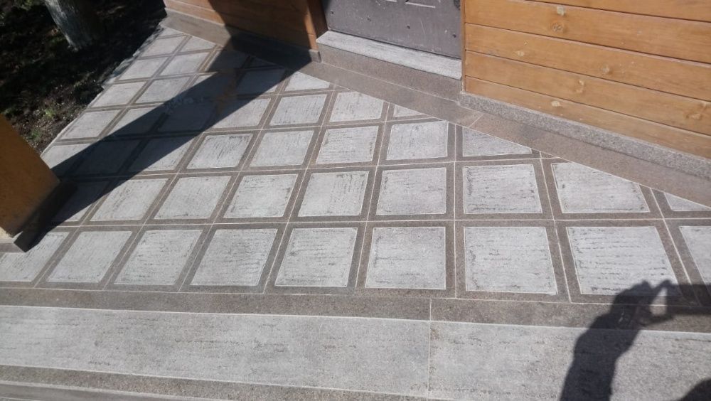 Ступени из гранита