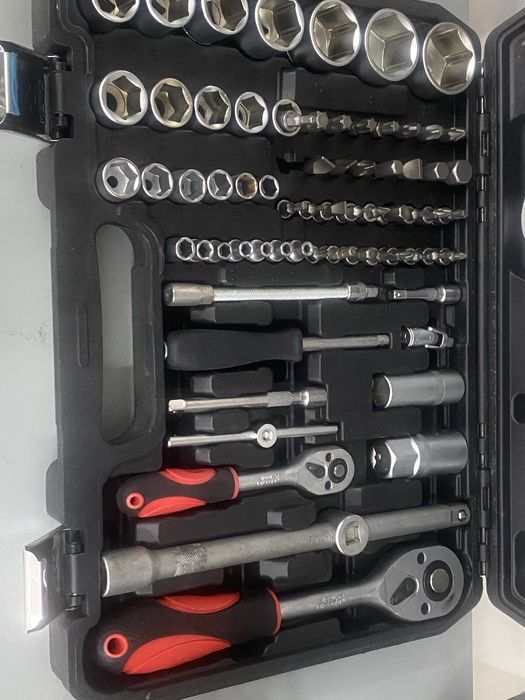 Набор ключей Leeder Tools