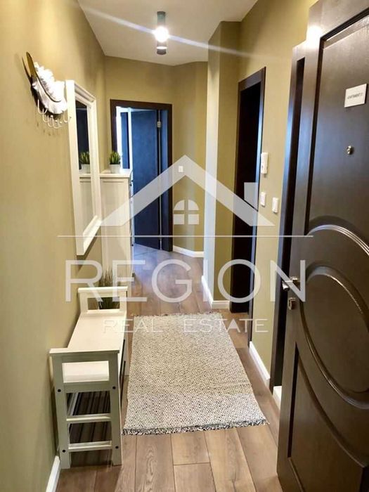 Дава се под наем Тристаен апартамент в Варна, Операта - 100 кв.м за 1000 € - Снимка #3