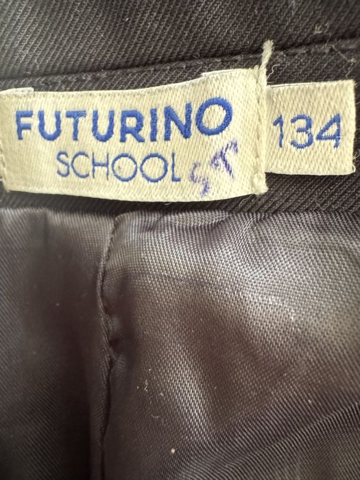 Школьная форма на размер с магазина 134
