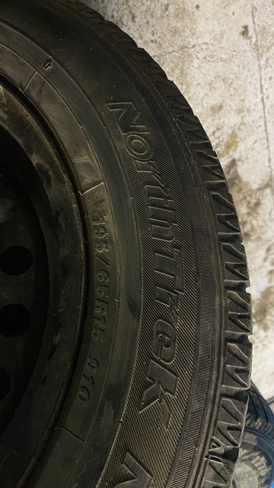 Продам резину зима на р 15