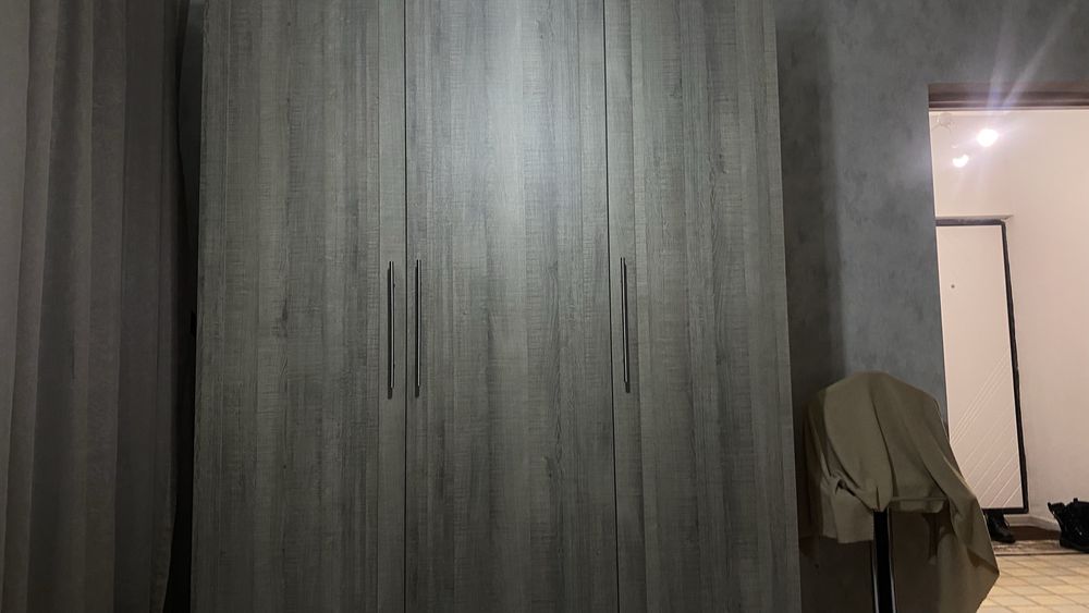 Спальные гарнитуры