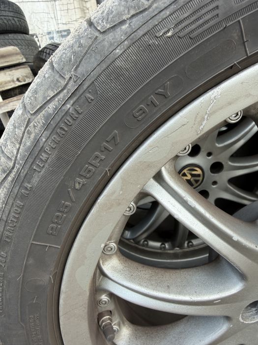 Летни Гуми Debica 225/45/17 21 ГОДИНА