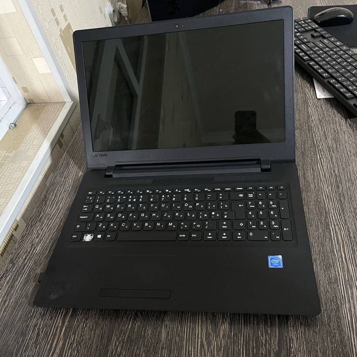 Lenovo noutbook