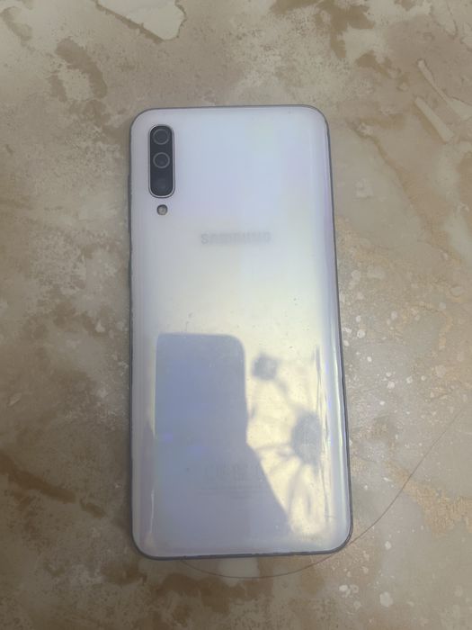 Galaxy A50 128 гб Б/у