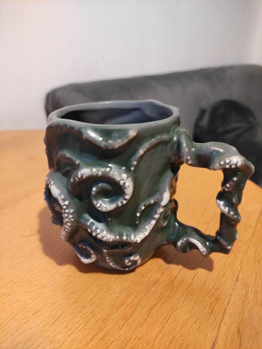 Чаша Cthulhu  / Кракен вдъхновена от Лъвкрафт