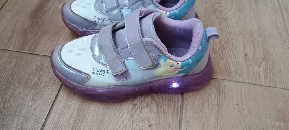 Светещи маратонки Елза и Ана 29 номер