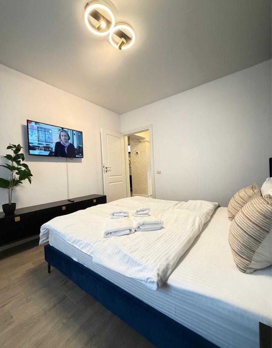 Regim hotelier centru | Apartamente moderne | Parcare + self check-in