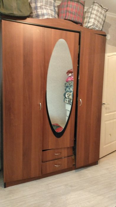 Прихожкп және шифонер сатамын б у