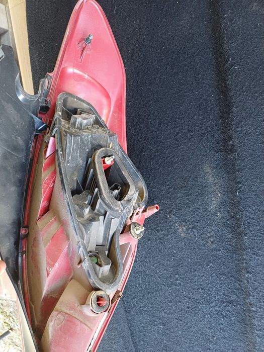 Ляв стоп за пежо 308 хечбек 2008 година