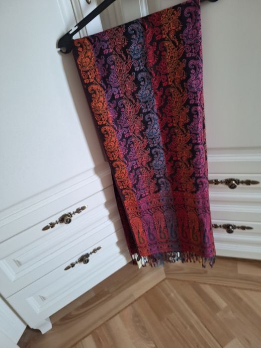 Esarfa  de  dama  multicolor