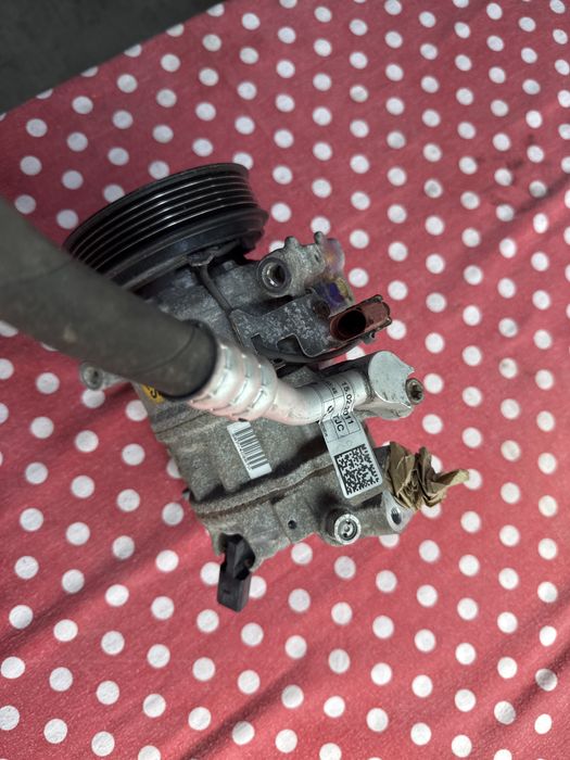 Compresor clima ac  audi a4 b8.5 8T0260805F 6SAS14C