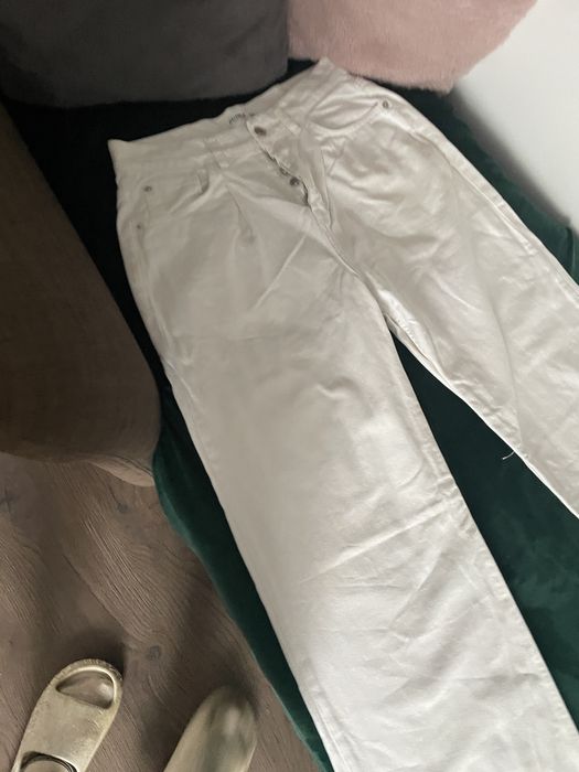 Blugi dama pull&bear