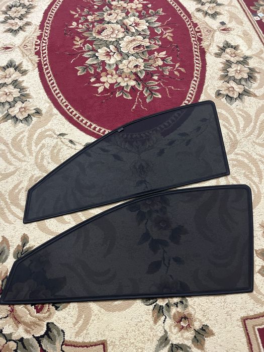 Продам шторки на камри 40