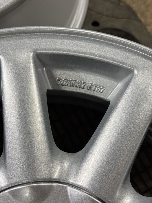 Ромашки Ауди 80 Б4 Оригинал