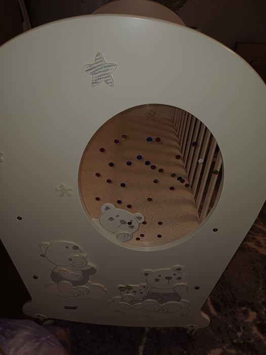 Patut cu saltea impecabil