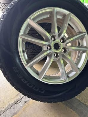 Set roti Range Rover