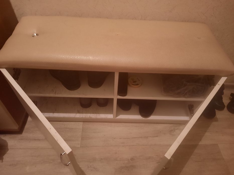 Продам тумбу и обувницу