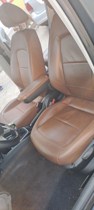 Vand interior piele complet seat ibiza j6 2012 break culoare coniac in condiții foarte bune
