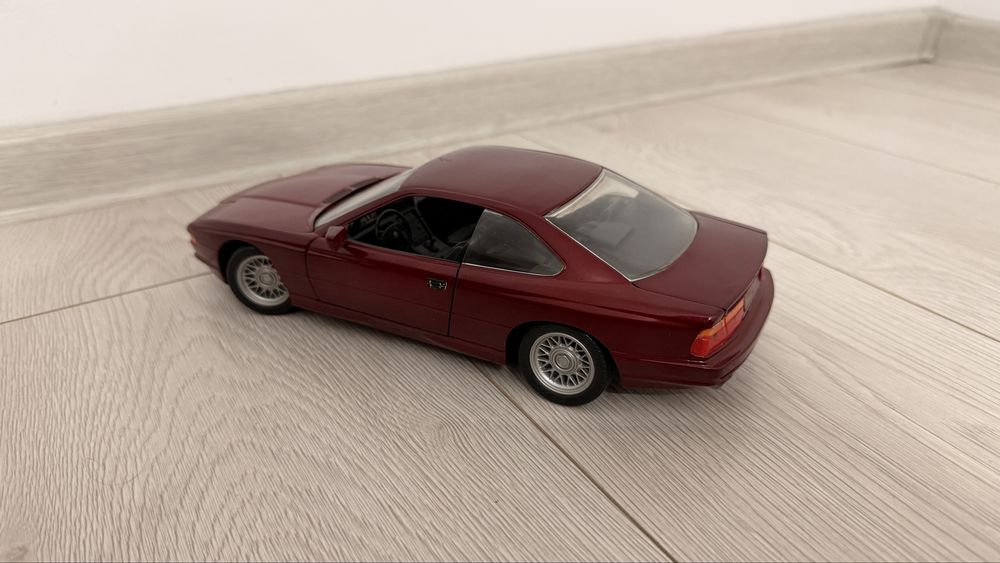 Macheta Bmw 850 seria 8 1:18